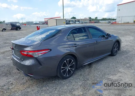 2018 Toyota Camry Se from USA, damaged, VIN 4T1B11HK8JU085628